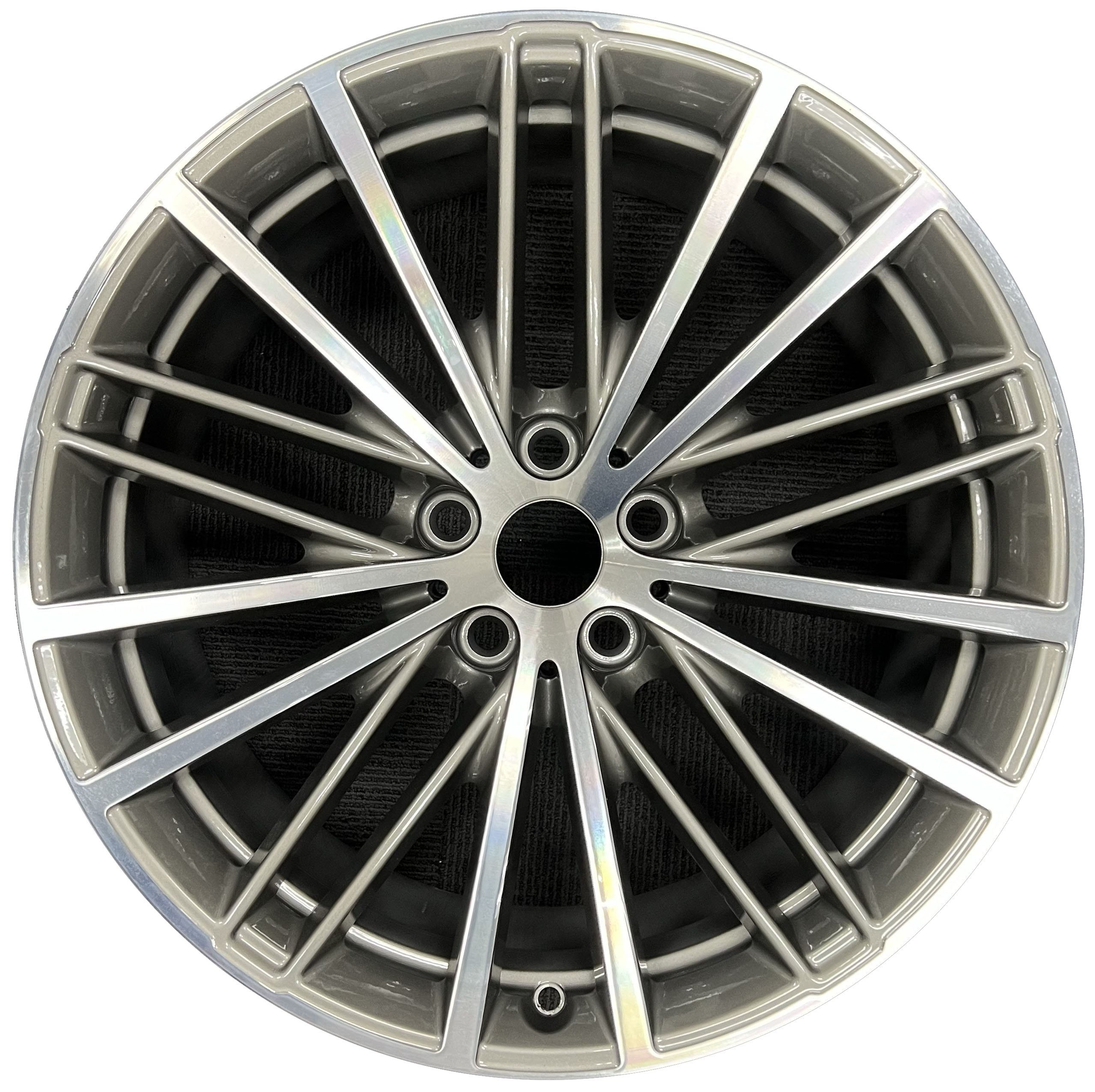 bmw M550i rim part #86331a