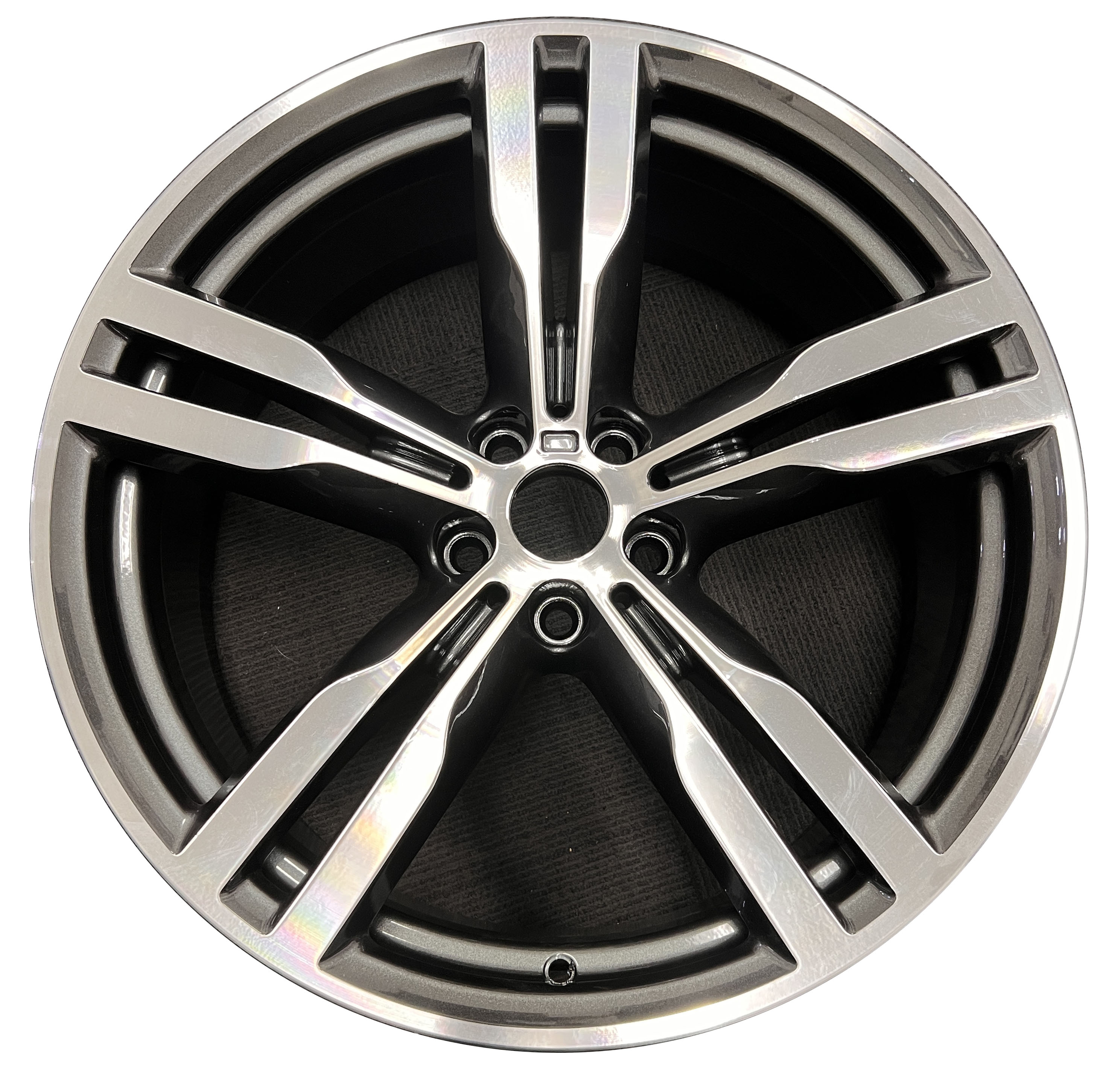 bmw 740e rim part #86285
