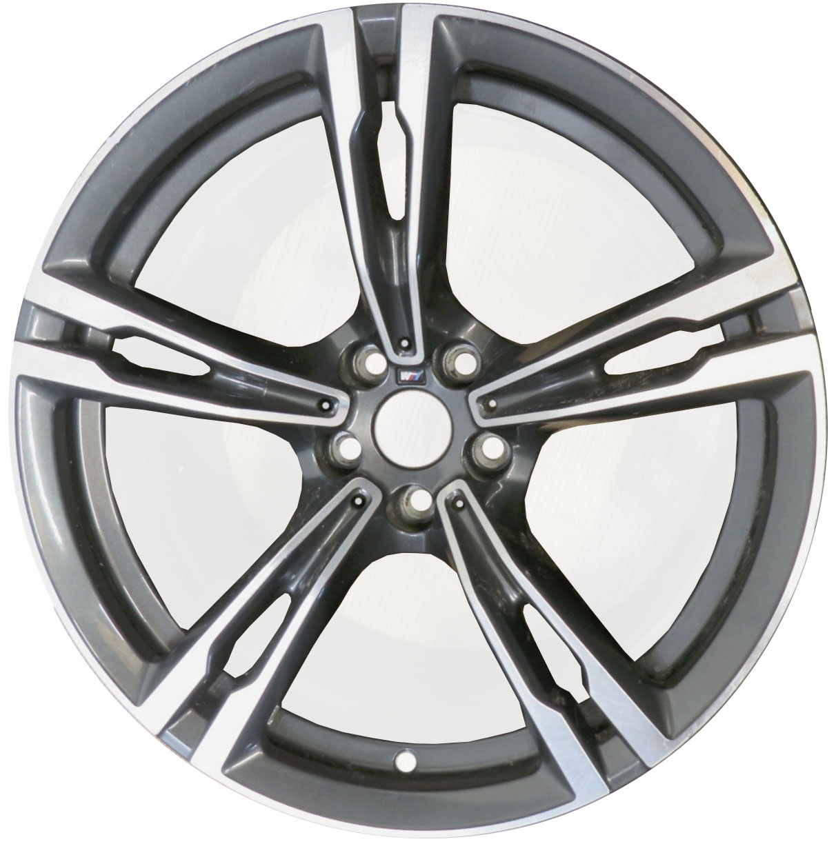 bmw m5 wheel part #86386