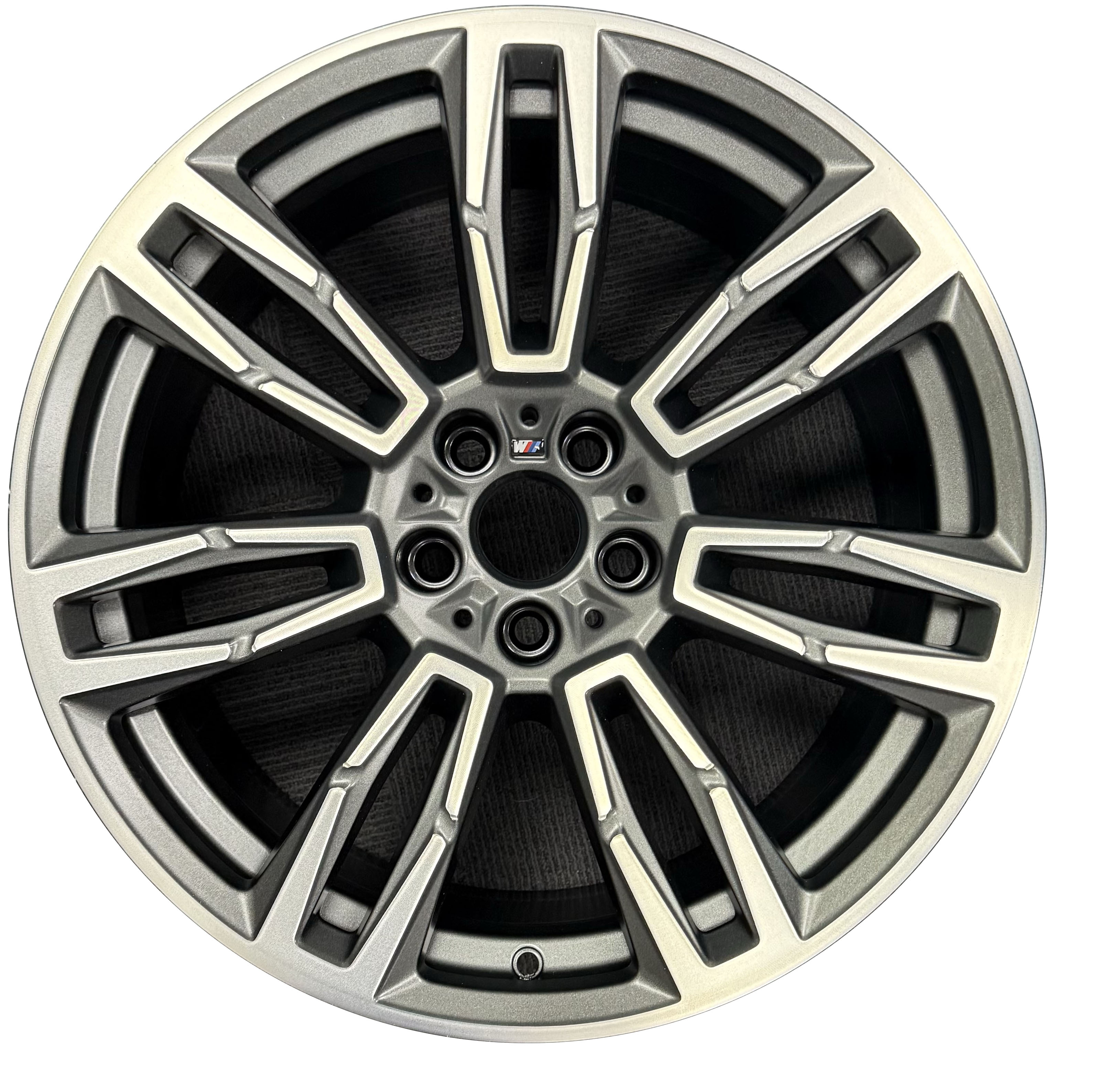 bmw 530i rim part #86997b