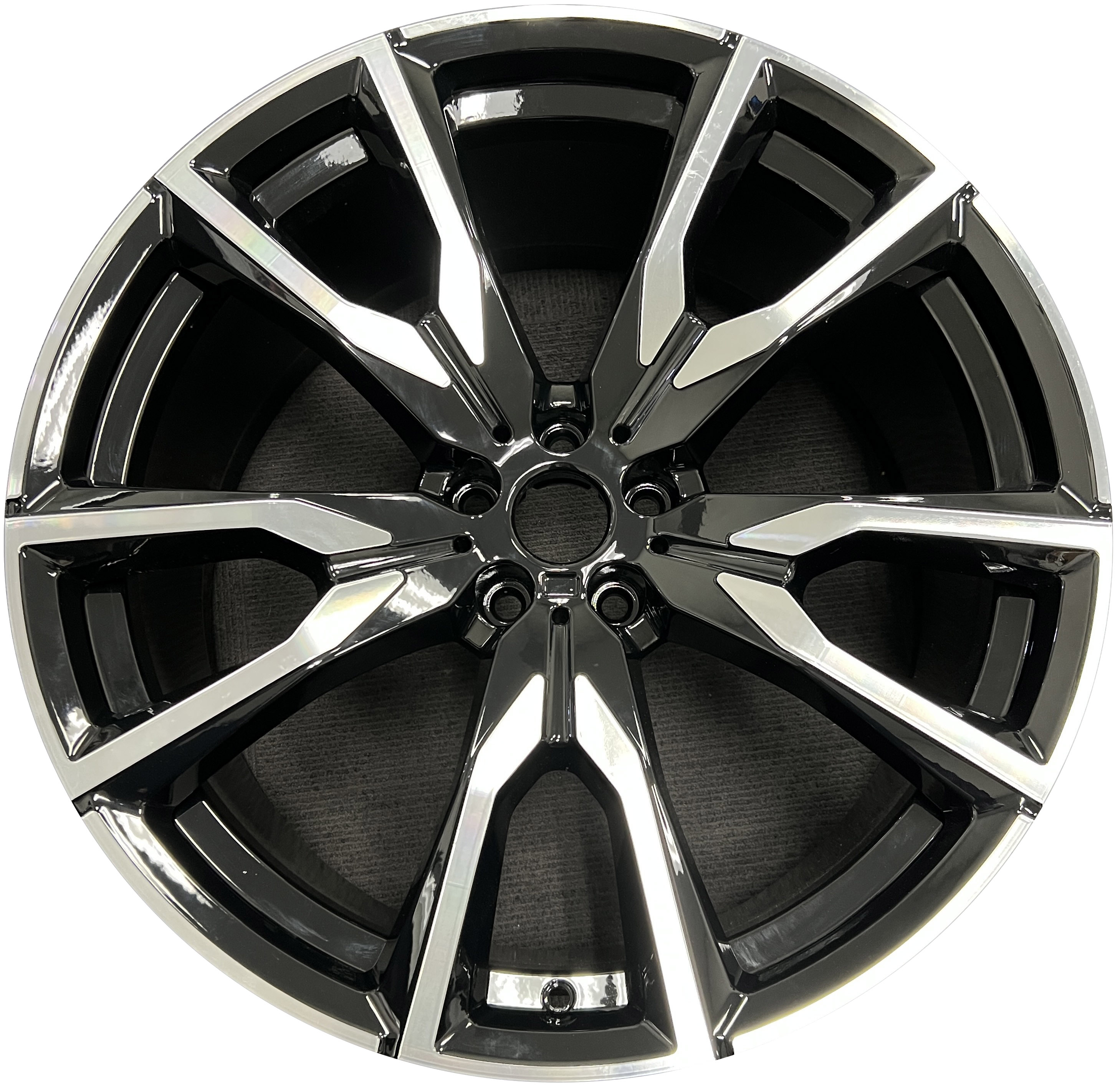 bmw x7 wheel part #86540