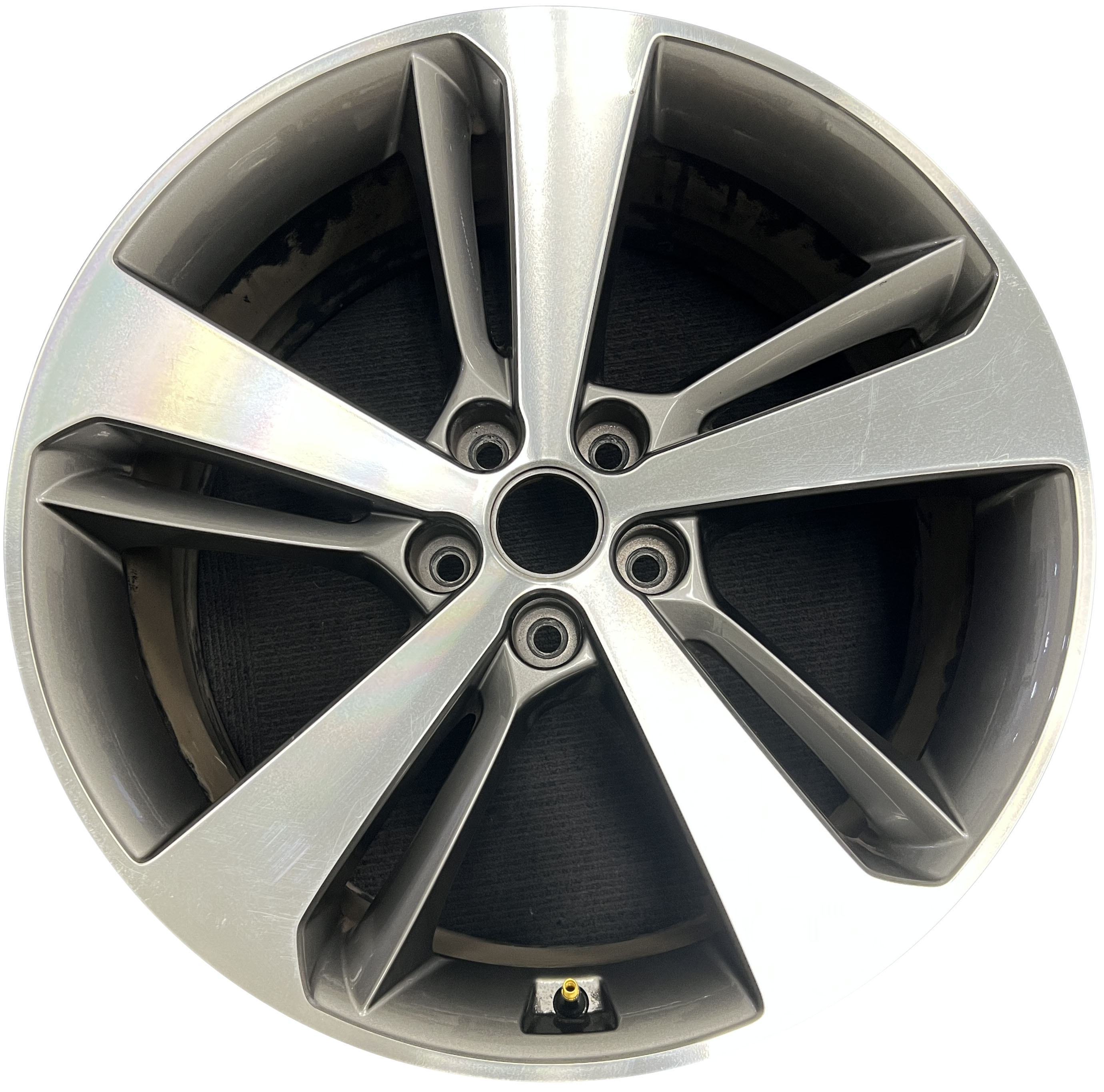 genesis gv80 wheel part #71024