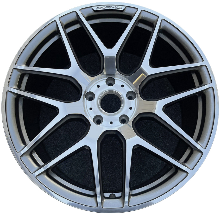mercedes-g class rim part #85718