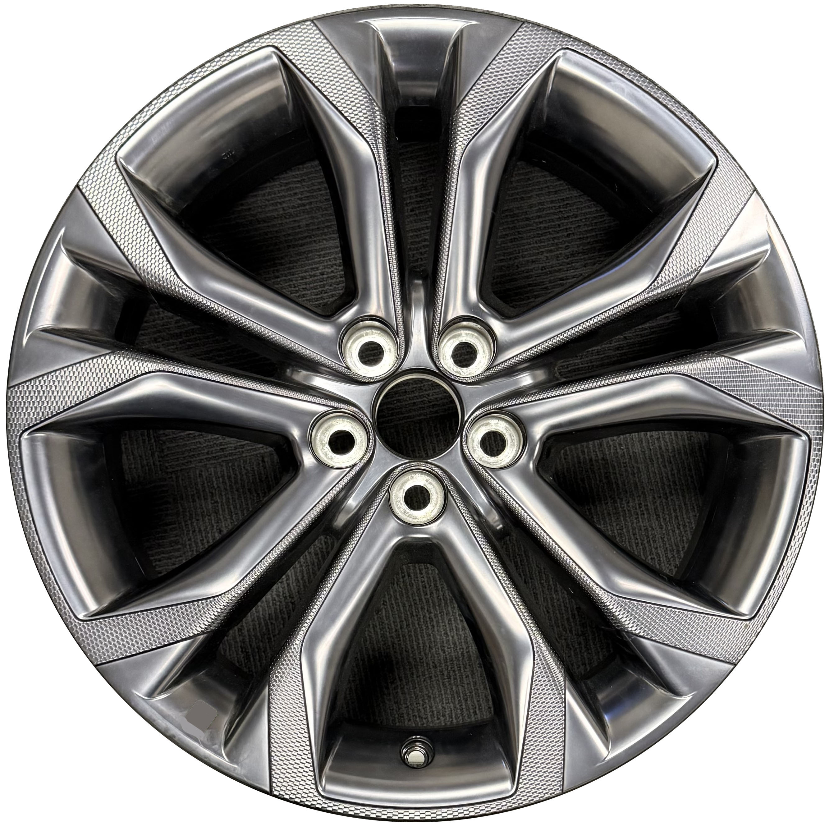 toyota sienna wheel part #69167a