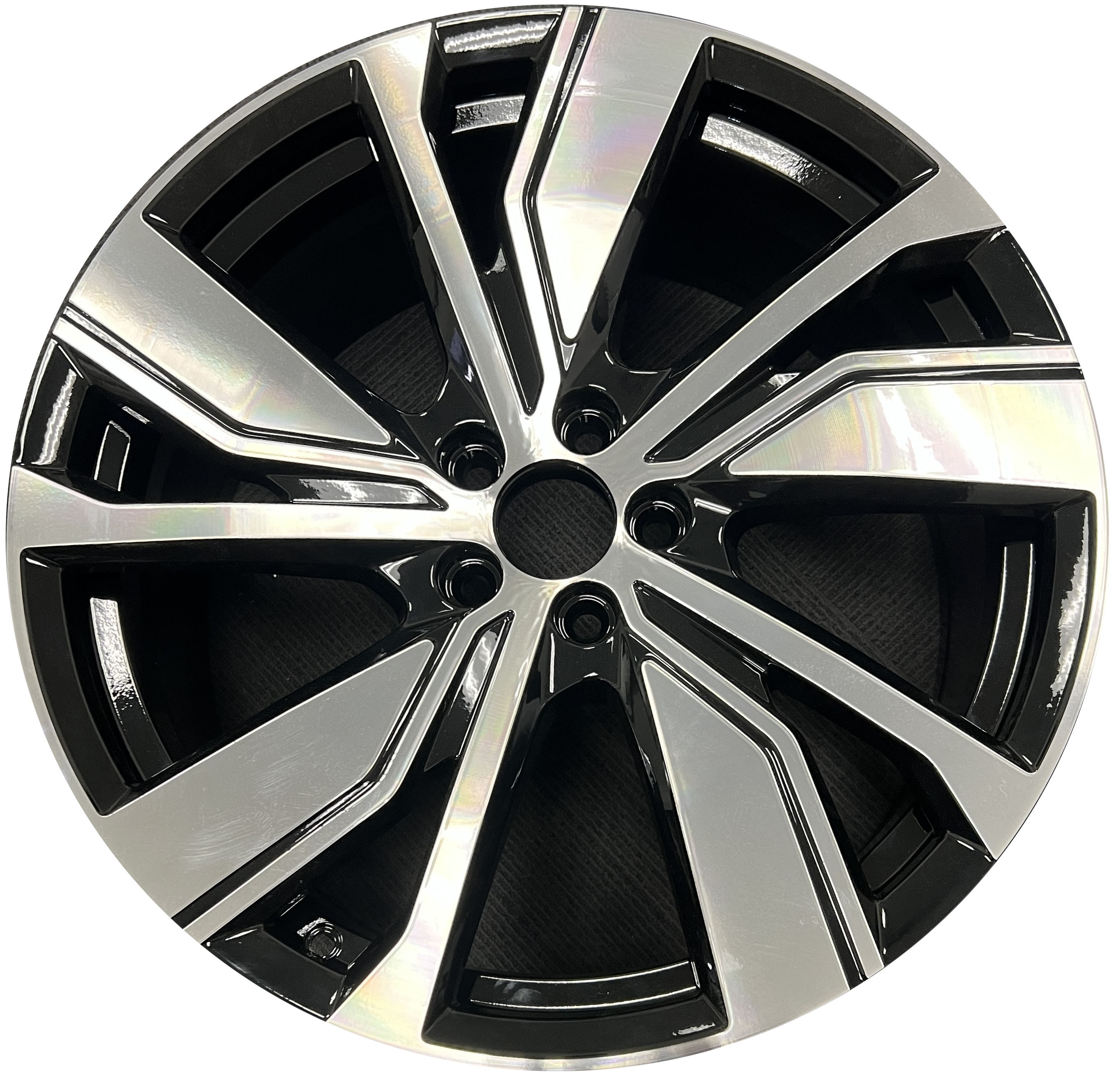 volvo xc40 rim part #70511