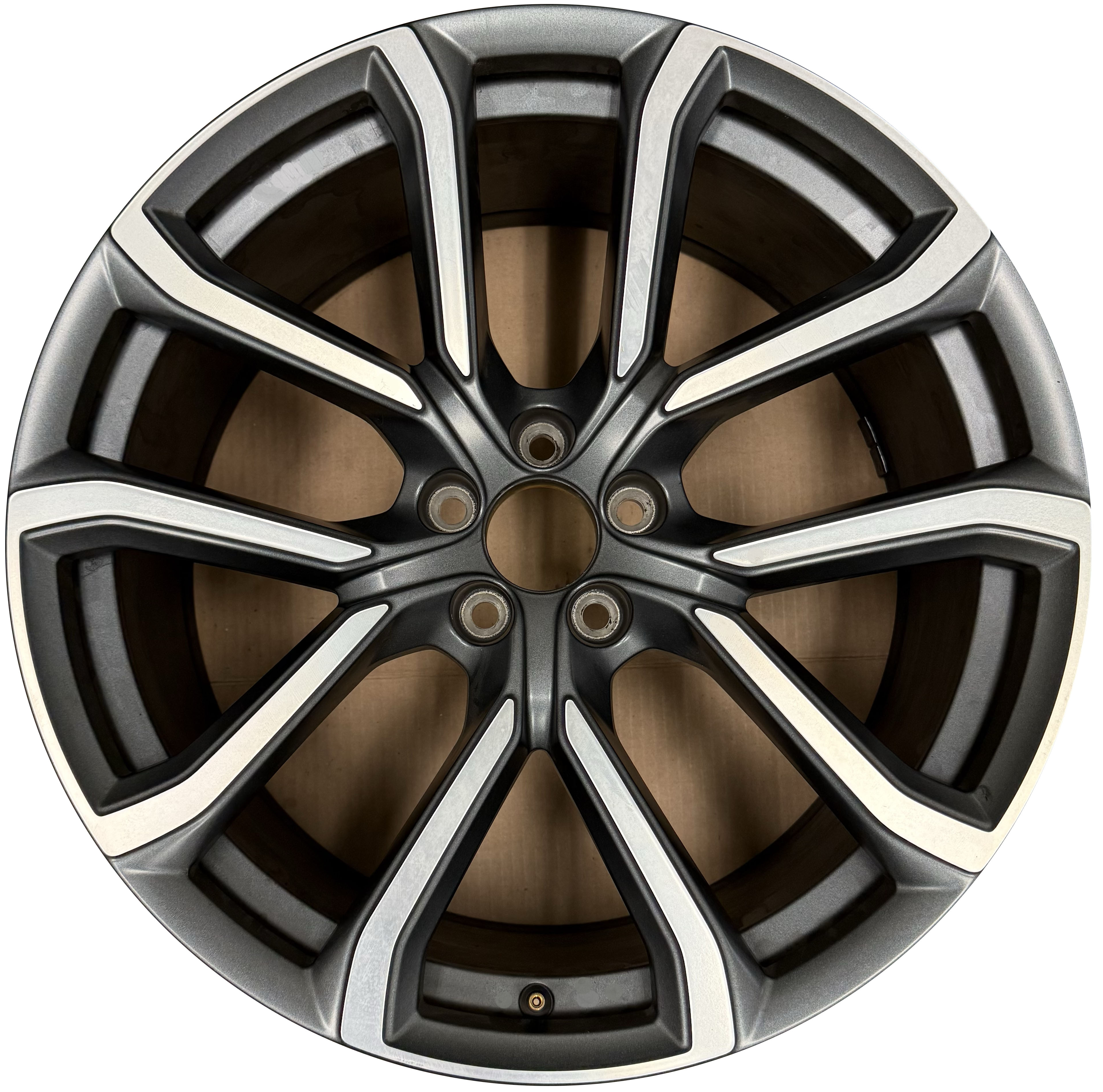 volvo xc90 rim part #70407